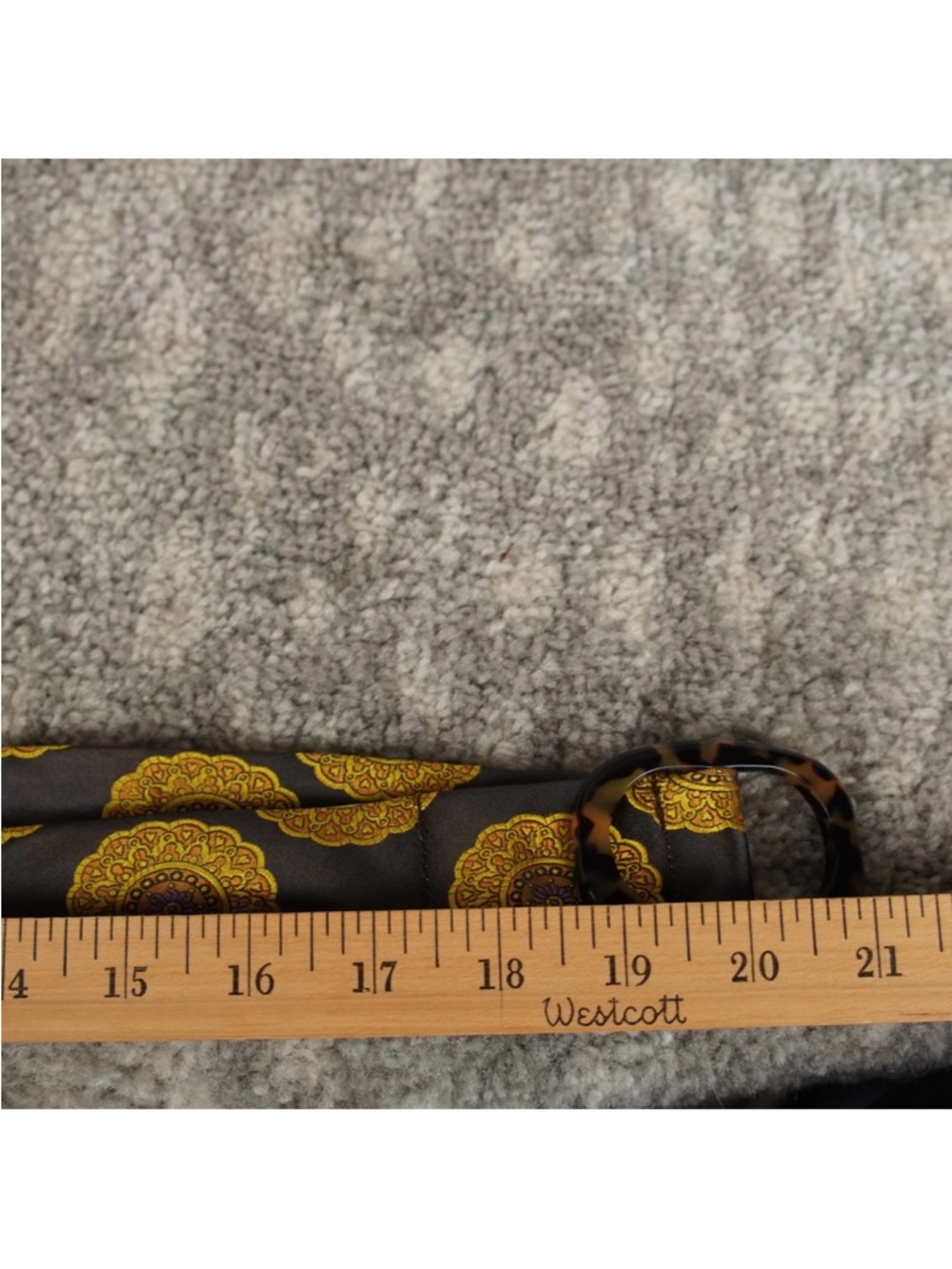 J Crew Tortoise Shell Style Buckle Silk Belt Womens S/M Black Yellow Embroidered - Picture 4 of 7